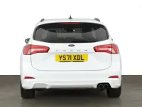 Used Ford Focus ST-Line 120 HP (88 kW) 2022 White Estate