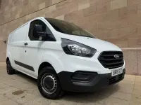 Used Ford Transit Custom 105 HP (77 kW) 2018 White Van