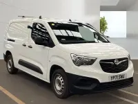 Begagnad Vauxhall Combo Edition 2022 Vit Minibuss