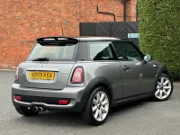 Usado Mini Cooper S Hatch 2009 Cinzento Citadino