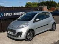 Used Peugeot 107 Active 68 HP (50 kW) 2014 Silver Hatchback
