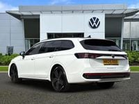 Used VW Passat R-line 148 HP (108 kW) 2025 White Estate