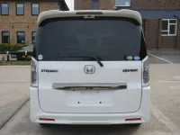 Używany Honda Stepwgn Cool 2013 Biały Minivan