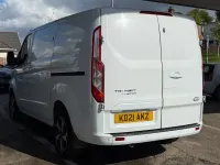 Used Ford Transit Custom Limited 130 HP (95 kW) 2021 White Van