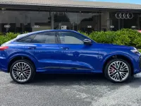 Novo Audi SQ5 Sportback Black Edition 2026 Azul SUV