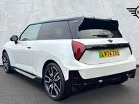 Used Mini Cooper SE Hatch 158 kW (215 HP) 2024 White Hatchback