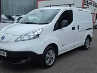 Używany Nissan e-NV200 Tekna 80 kW (109 KM) 2018 Biały Minivan
