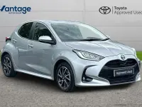 Used Toyota Yaris Design 113 HP (83 kW) 2022 Silver Hatchback