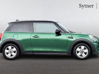 Used Mini Cooper Classic 134 HP (98 kW) 2022 Green Hatchback