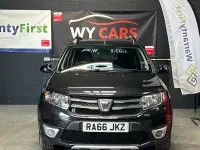 Used Dacia Sandero Lauréate 90 HP (66 kW) 2016 Black Hatchback