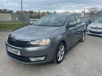 Usado Skoda Rapid Elegance 2013 Cinzento Citadino