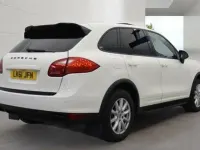 Used Porsche Cayenne 2011 White SUV
