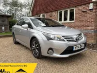 Used Toyota Avensis 144 HP (105 kW) 2014 Silver Sedan