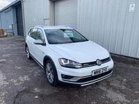 Used VW Golf VII 2016 White Estate