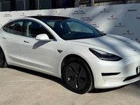 Used Tesla Model 3 Standard Range 239 kW (325 HP) 2020 White Sedan