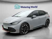 Begagnad Cupra Born e-Boost 169 kW (230 HK) 2024 Halvkombi