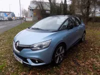 Usado Renault Scénic IV Dynamique 110 HP (80 kW) 2017 Azul Monovolume