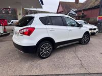 Used Suzuki SX4 SZ-T 120 HP (88 kW) 2016 White Hatchback