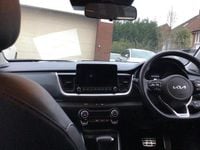 Used Kia Stonic GT-Line 100 HP (73 kW) 2024 Grey SUV