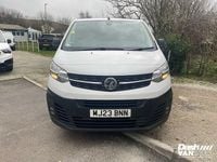 Used Vauxhall Vivaro 145 HP (106 kW) 2023 White MPV