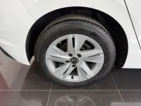 Used VW Golf VIII Life 110 HP (80 kW) 2023 White Hatchback