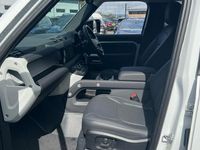 Used Land Rover Defender SE 249 HP (183 kW) 2023 White  SUV