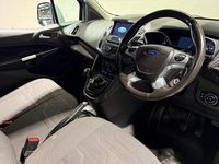 Used Ford Transit Connect Limited 120 HP (88 kW) 2017 Silver MPV