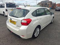 Used Subaru Impreza 114 HP (83 kW) 2014 White Hatchback