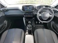 Used Peugeot 208 Allure+ 100 HP (73 kW) 2023 Yellow Hatchback