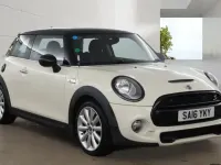 Begagnad Mini Cooper S Hatch 2016 Vit Halvkombi