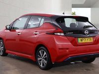 Usado Nissan Leaf Acenta 110 kW (150 HP) 2022 Vermelho Citadino