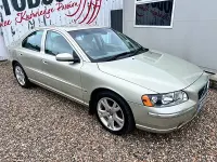 Used Volvo S60 SE 2006 Gold Sedan
