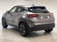 Używany Nissan Juke N-Connecta 143 KM (105 kW) 2024 Szary SUV