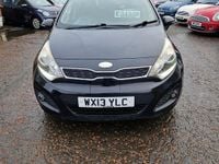Używany Kia Rio 107 KM (78 kW) 2013 Czarny Hatchback