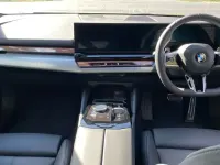 Usado BMW 520 M Sport 208 CV (152 kW) 2025 Gris Berlina