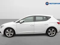 Used Seat Leon FR 131 HP (96 kW) 2019 White Hatchback