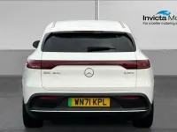 Usado Mercedes EQC400 AMG line 300 kW (408 HP) 2021 Branco SUV