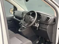 Używany Citroën Dispatch 2023 Biały Minivan