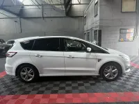 Used Ford S-MAX Titanium 180 HP (132 kW) 2015 White MPV