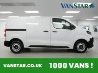 Usado Vauxhall Vivaro 120 HP (88 kW) 2025 Branco Monovolume