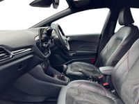 Used Ford Fiesta ST-Line X 100 HP (73 kW) 2022 Frozen white Hatchback