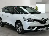Used Renault Grand Scénic IV Signature 140 HP (102 kW) 2019 White/black MPV