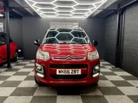 Usado Citroën C3 Picasso Platinum 100 HP (73 kW) 2017 Vermelho Monovolume