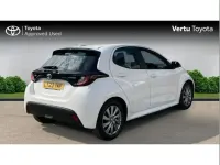 Used Toyota Yaris 116 HP (85 kW) 2023 White Hatchback