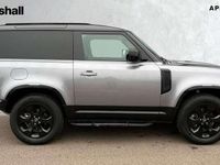 Usado Land Rover Defender HSE Dynamic 249 HP (183 kW) 2024 Cinzento SUV