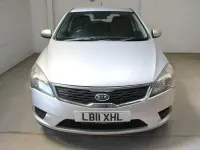 Used Kia Ceed 89 HP (65 kW) 2011 Silver Hatchback