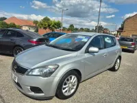 Used Kia Ceed 89 HP (65 kW) 2011 Silver Hatchback