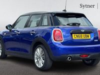 Usado Mini Cooper Hatch 134 HP (98 kW) 2018 Azul Citadino
