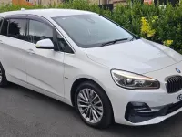 Used BMW 218 Luxury Line 2018 White Estate