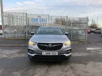 Begagnad Vauxhall Grandland X 130 HK (95 kW) 2018 Grå SUV